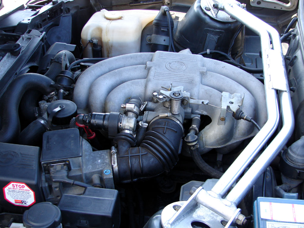 /photo/BMW-325iS-e30-1439.jpg