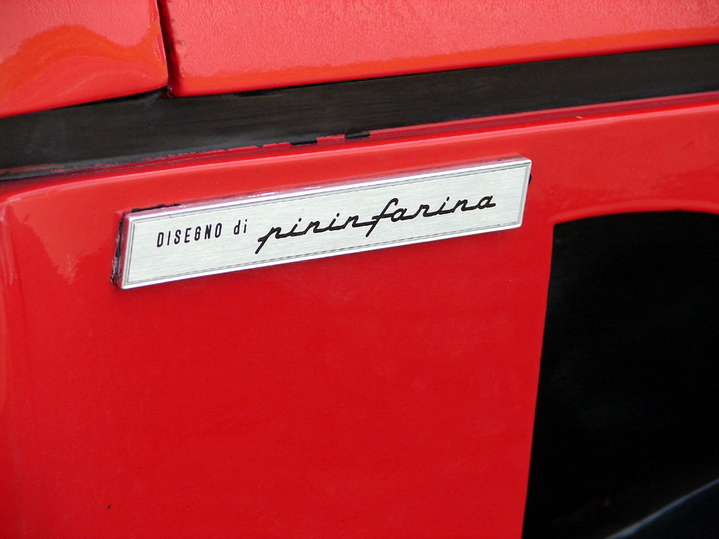 /photo/FERRARI-bb-512i--1840.jpg