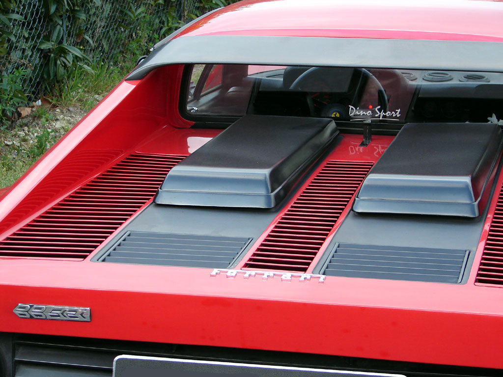 /photo/FERRARI-bb-512i--1854.jpg