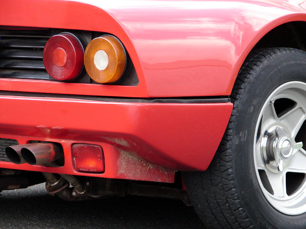 /photo/FERRARI-bb-512i--1856.jpg