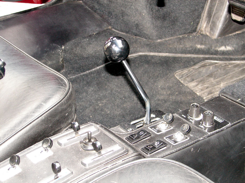 /photo/FERRARI-bb-512i--1866.jpg