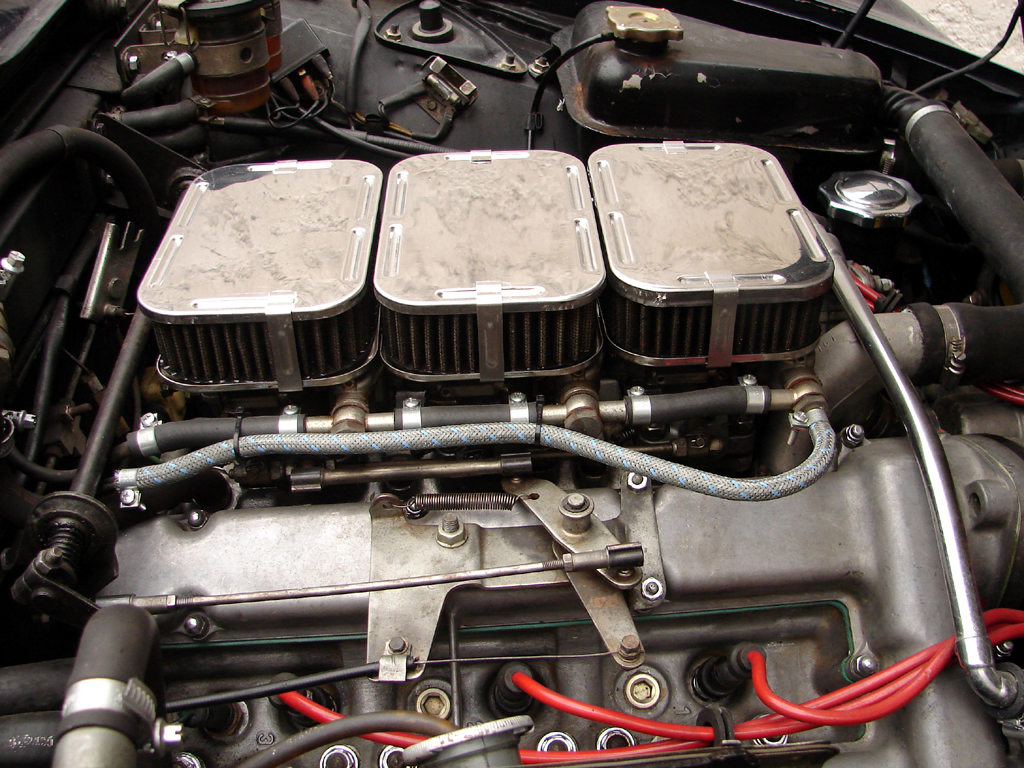 /photo/FIAT-dino-spider-v6-2099.jpg