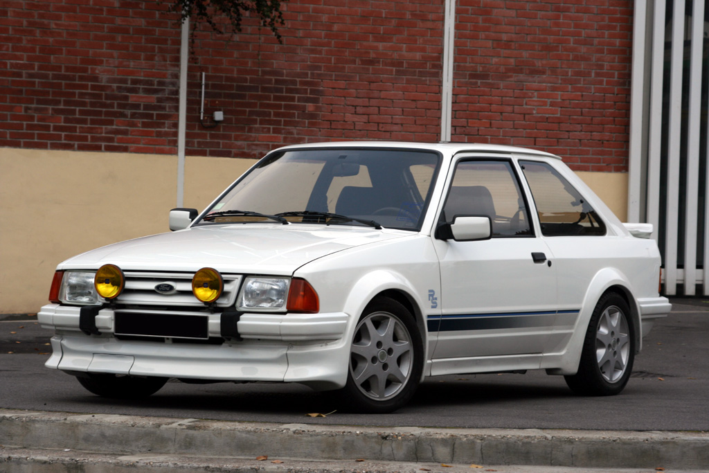 /photo/FORD-escort-rs-turbo-4325.jpg