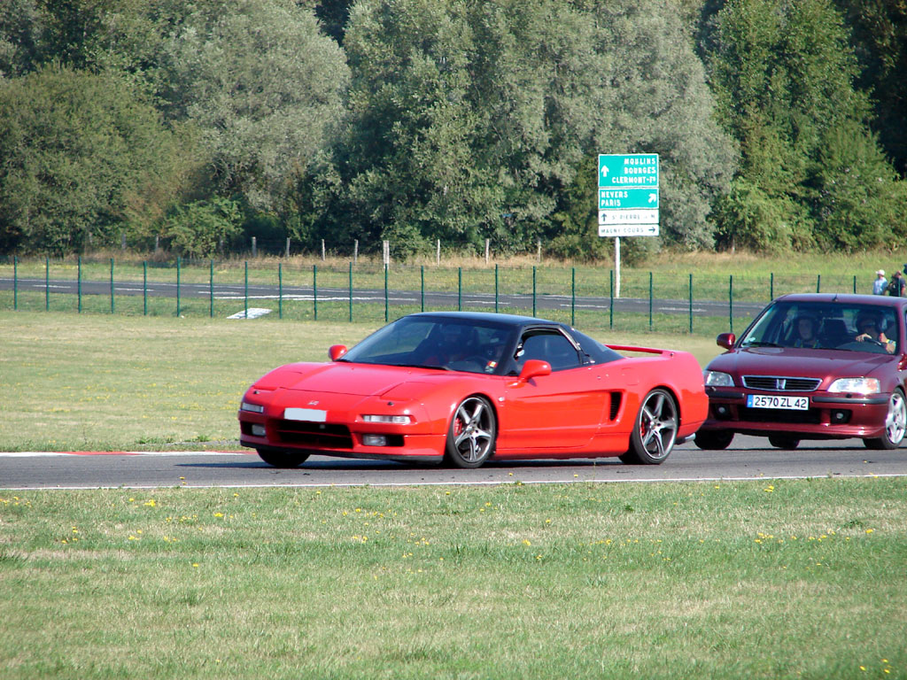 /photo/JAPANCAR-MagnyCours06--2425.jpg