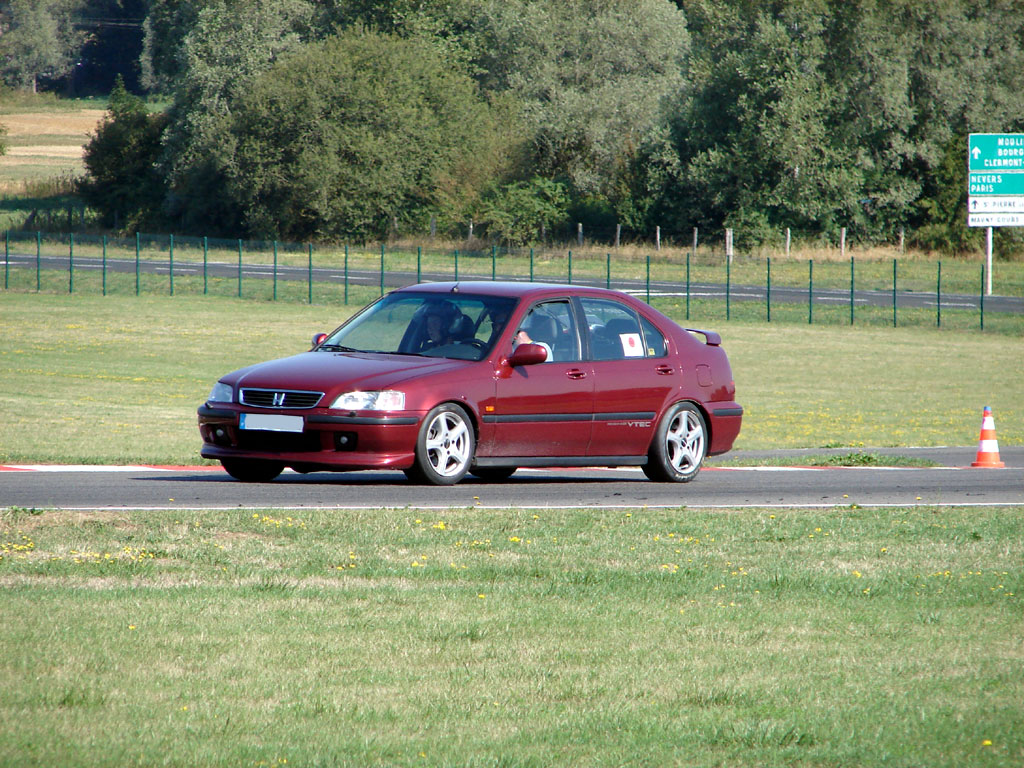/photo/JAPANCAR-MagnyCours06--2426.jpg