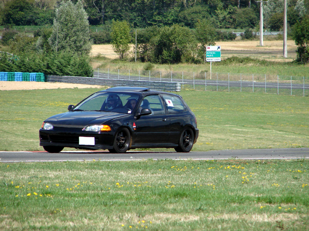 /photo/JAPANCAR-MagnyCours06--2503.jpg