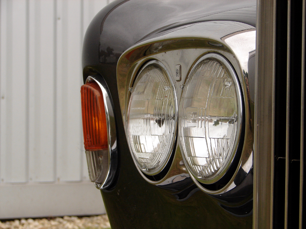 /photo/ROLLS-ROYCE-corniche-coupe--2154.jpg