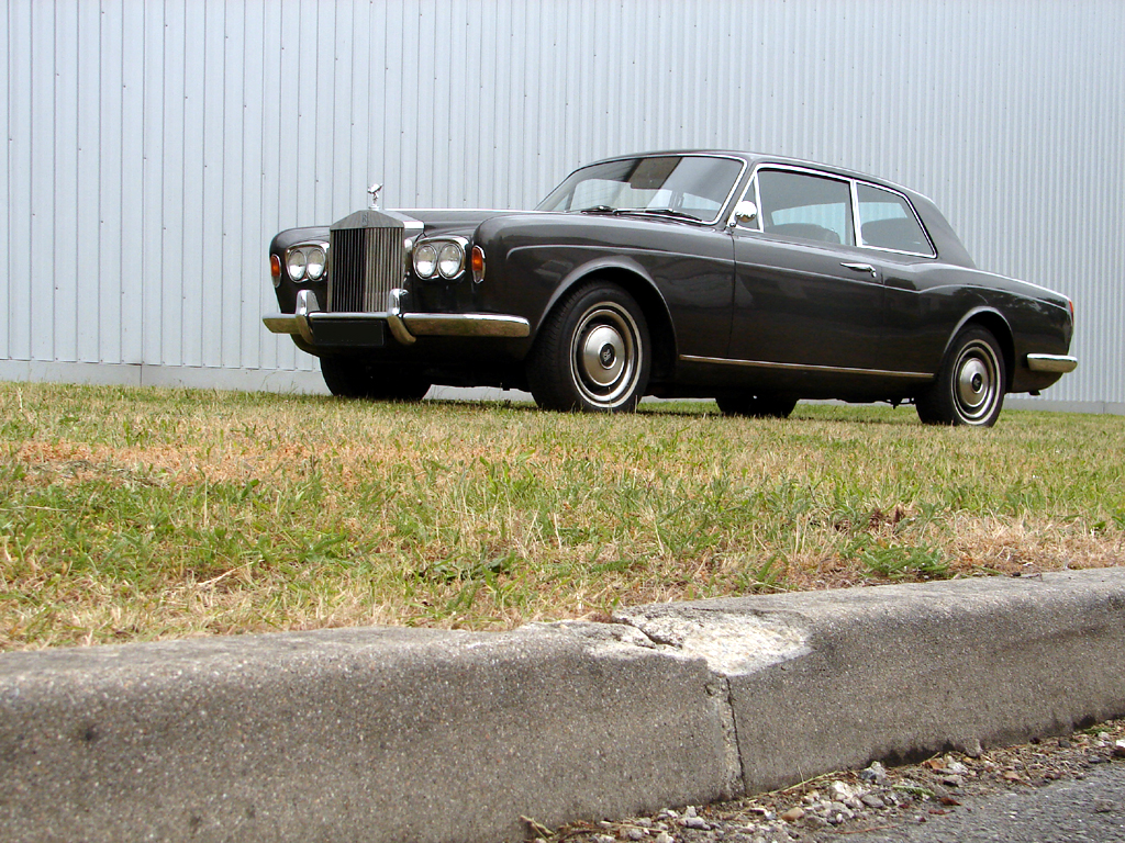 /photo/ROLLS-ROYCE-corniche-coupe--2169.jpg