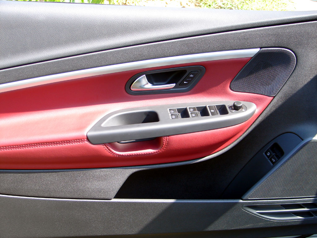 /photo/VOLKSWAGEN-eos-2.0-fsi-2235.jpg